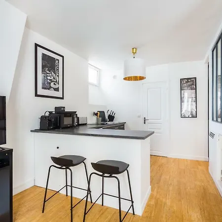Cmg Marais/ Rosiers Apartment